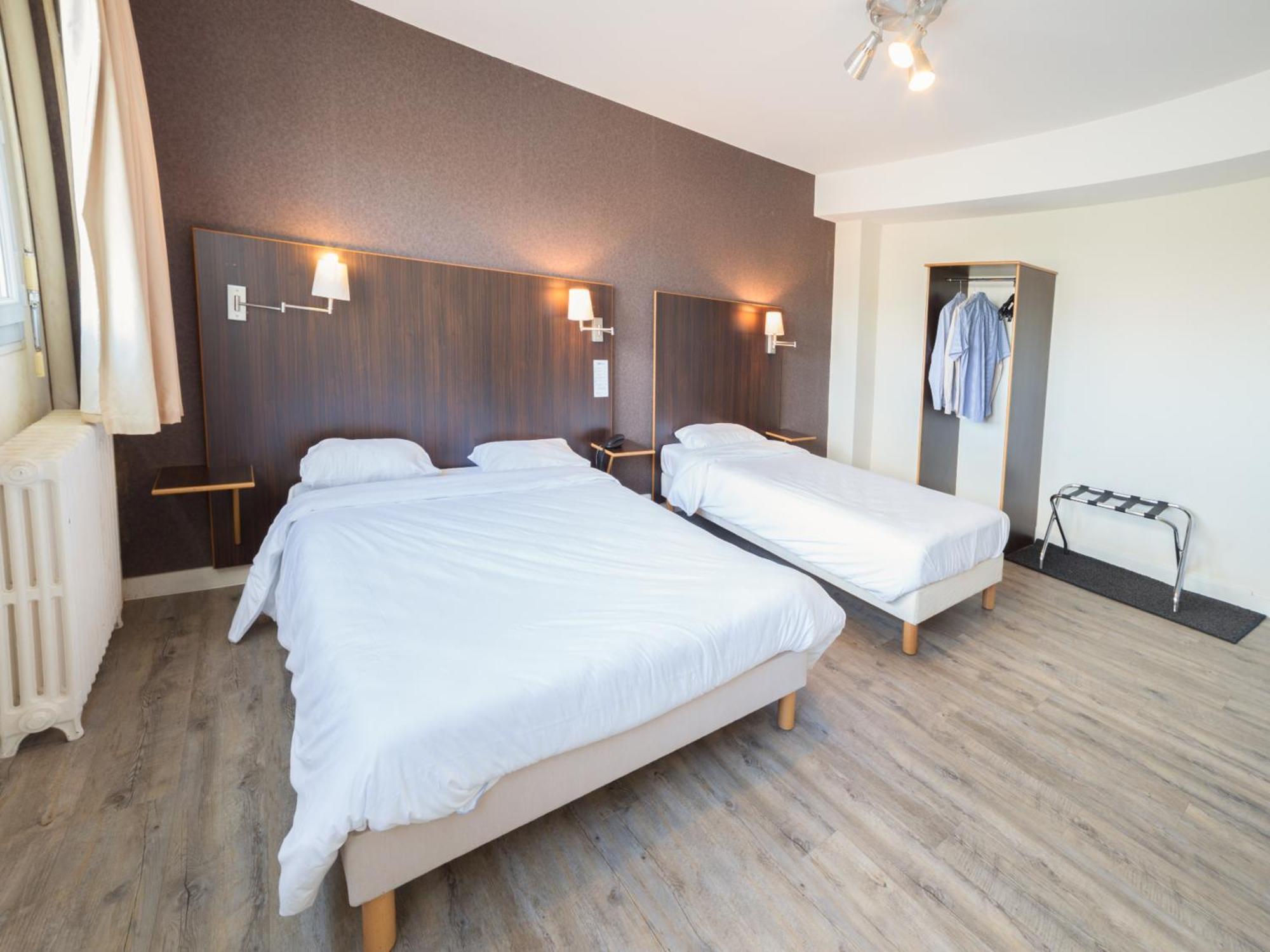 Hotel De La Vendee Ла-Рош-сюр-Йон Экстерьер фото
