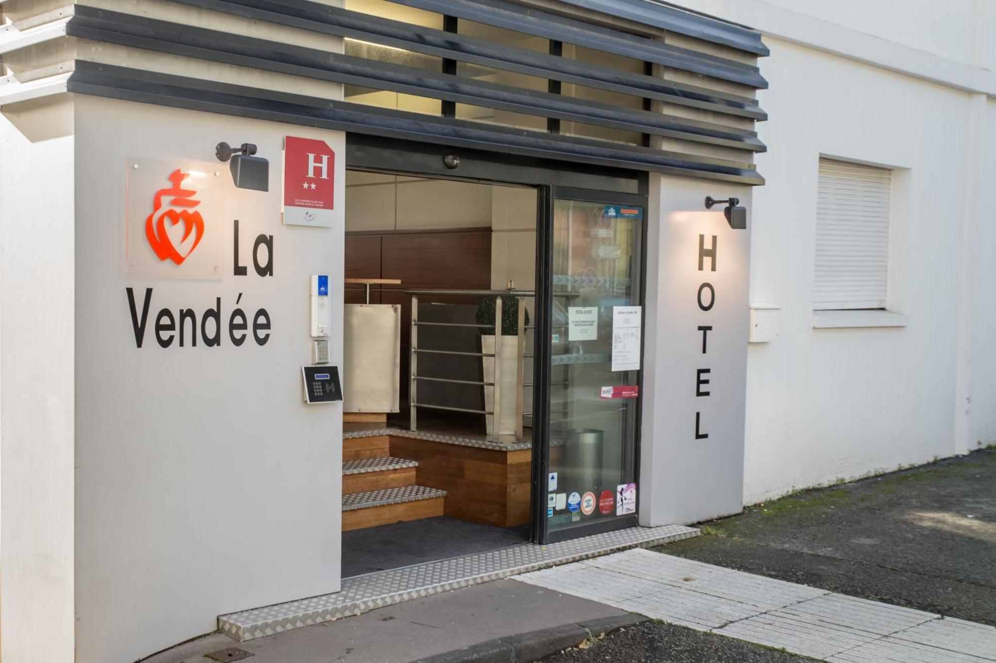 Hotel De La Vendee Ла-Рош-сюр-Йон Экстерьер фото